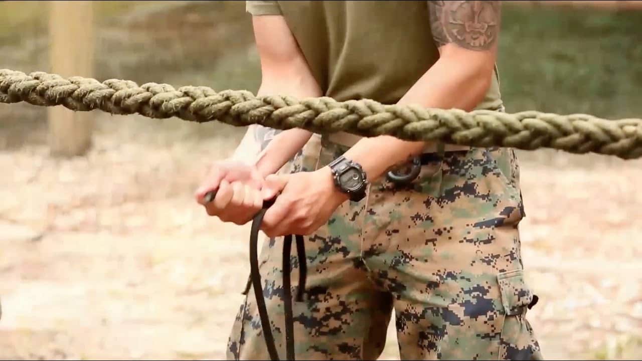 米海軍特殊部隊員が教える護身術