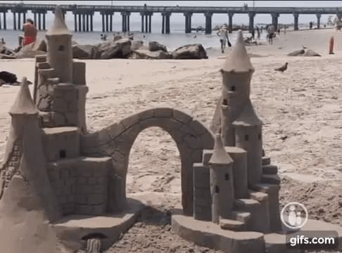 砂の城を大きく作るコツ