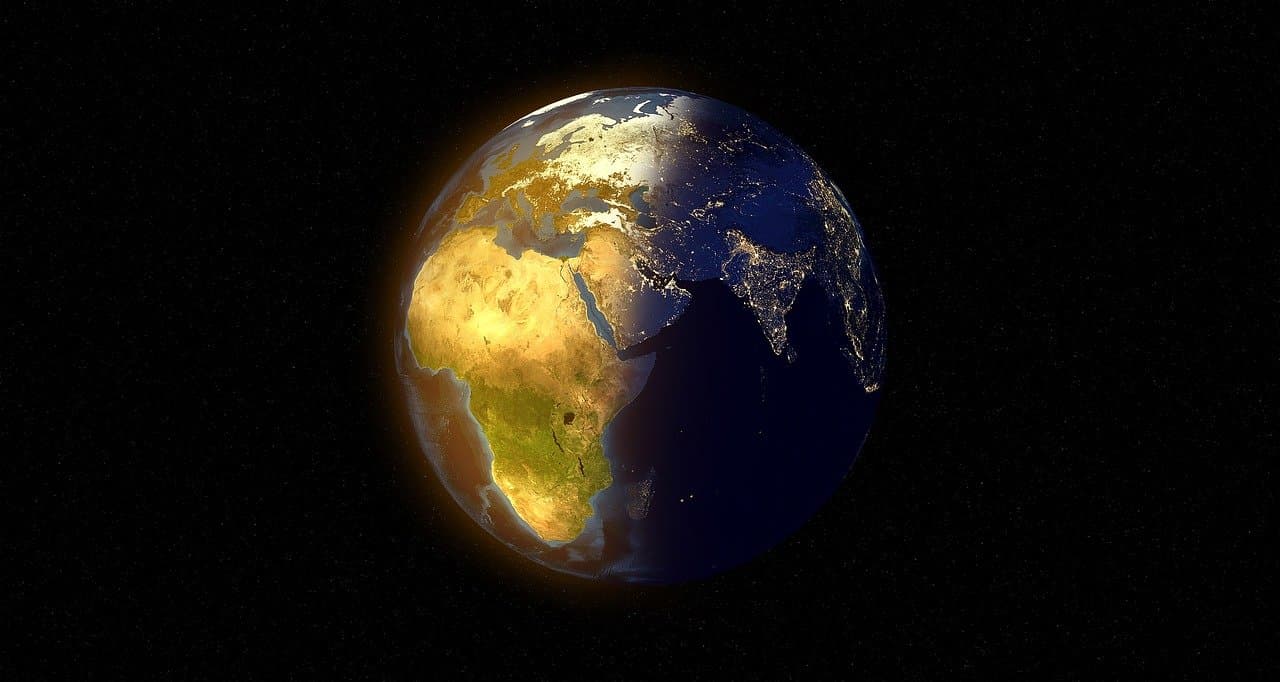 地球が2倍の大きさになったらどうなる？