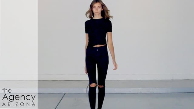 モデルの歩き方