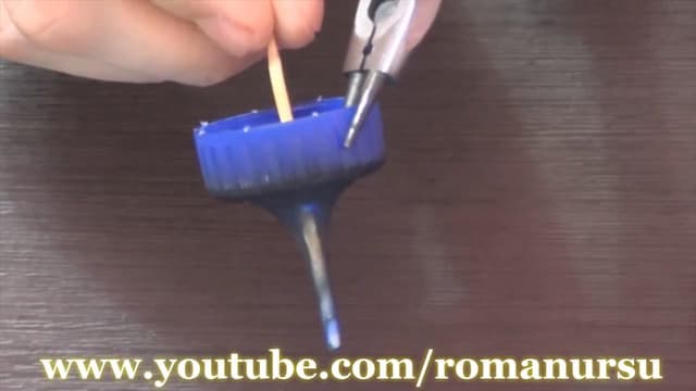 ペットボトルの蓋工作